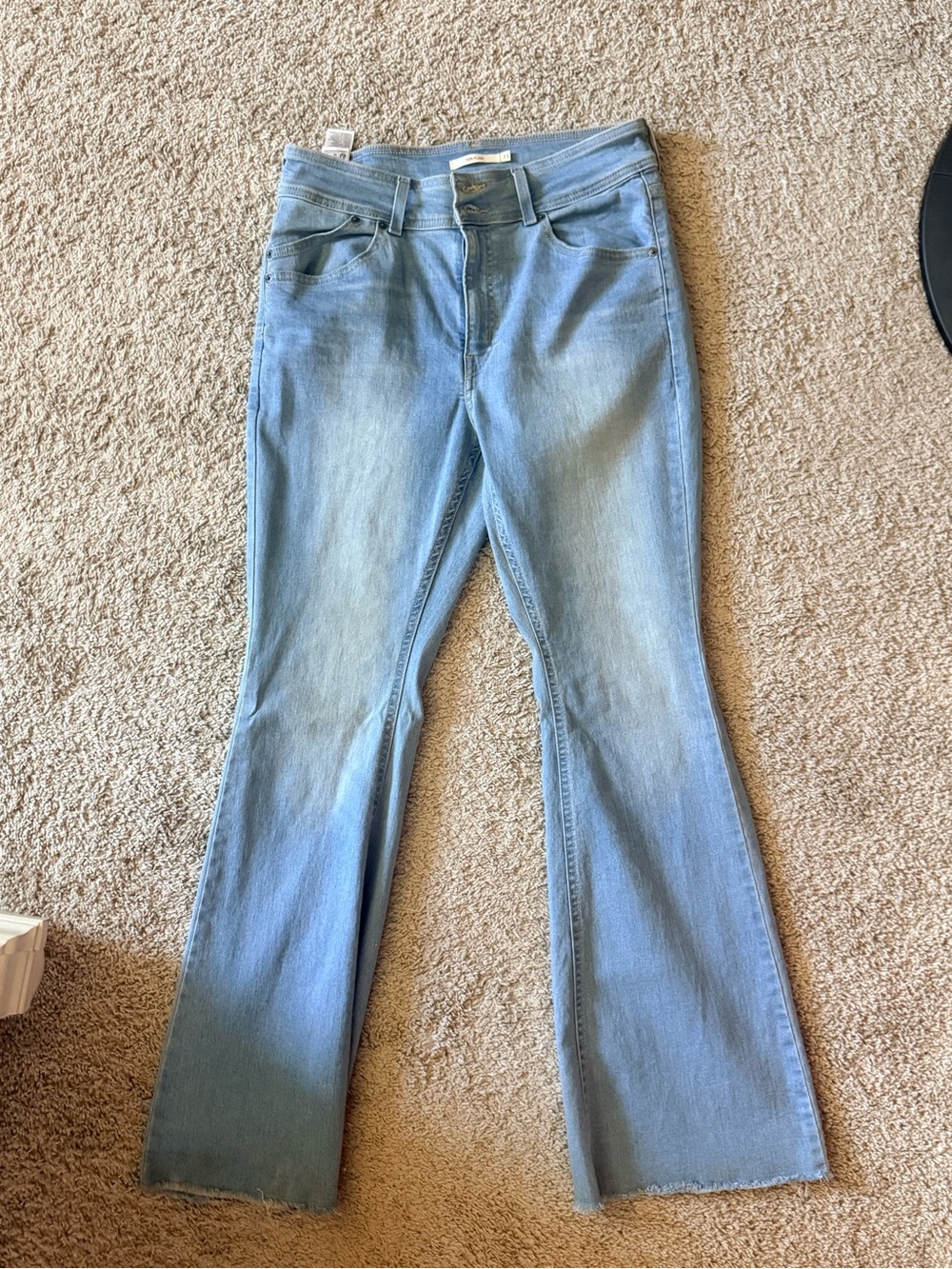Levi's Light Blue Flared Jeans - Picture 1 of 3